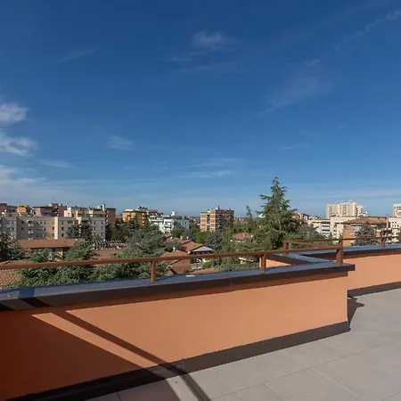 Hills View - Stunning Attic With Terrace Apartment Bologna