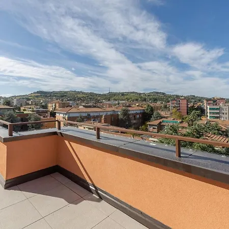 Hills View - Stunning Attic With Terrace Apartment Bologna