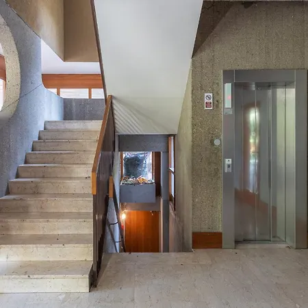 Hills View - Stunning Attic With Terrace Apartamento *